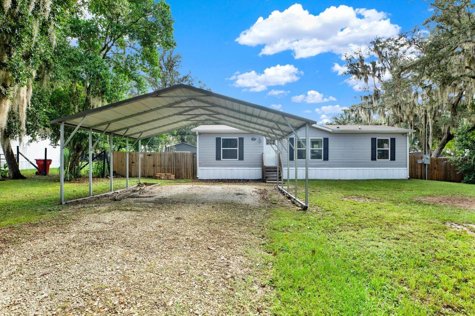 Photo of 2829 N LAKEFRONT DRIVE HERNANDO FL 34442