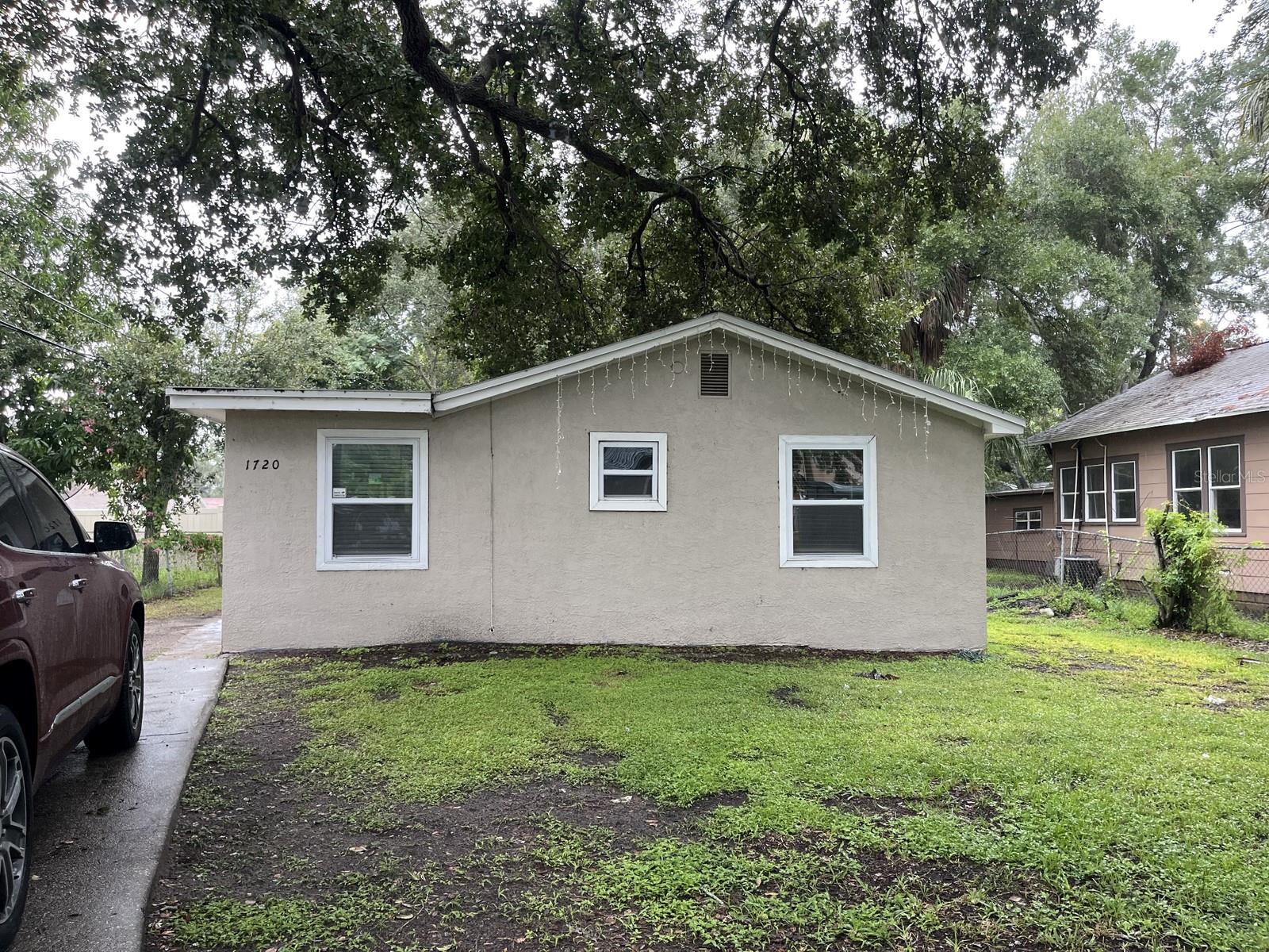 Photo of 1720 GRANVILLE COURT ST PETERSBURG FL 33701