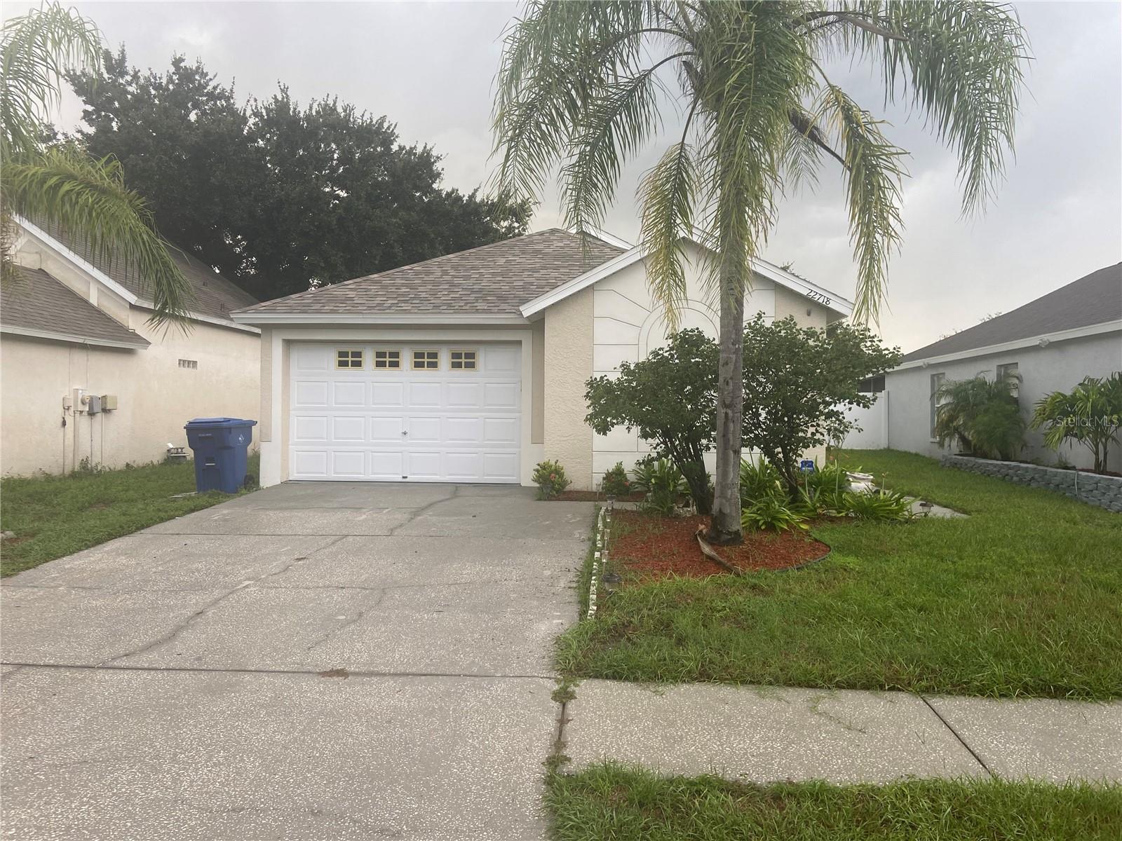 Photo of 22718 SAINT THOMAS CIRCLE LUTZ FL 33549
