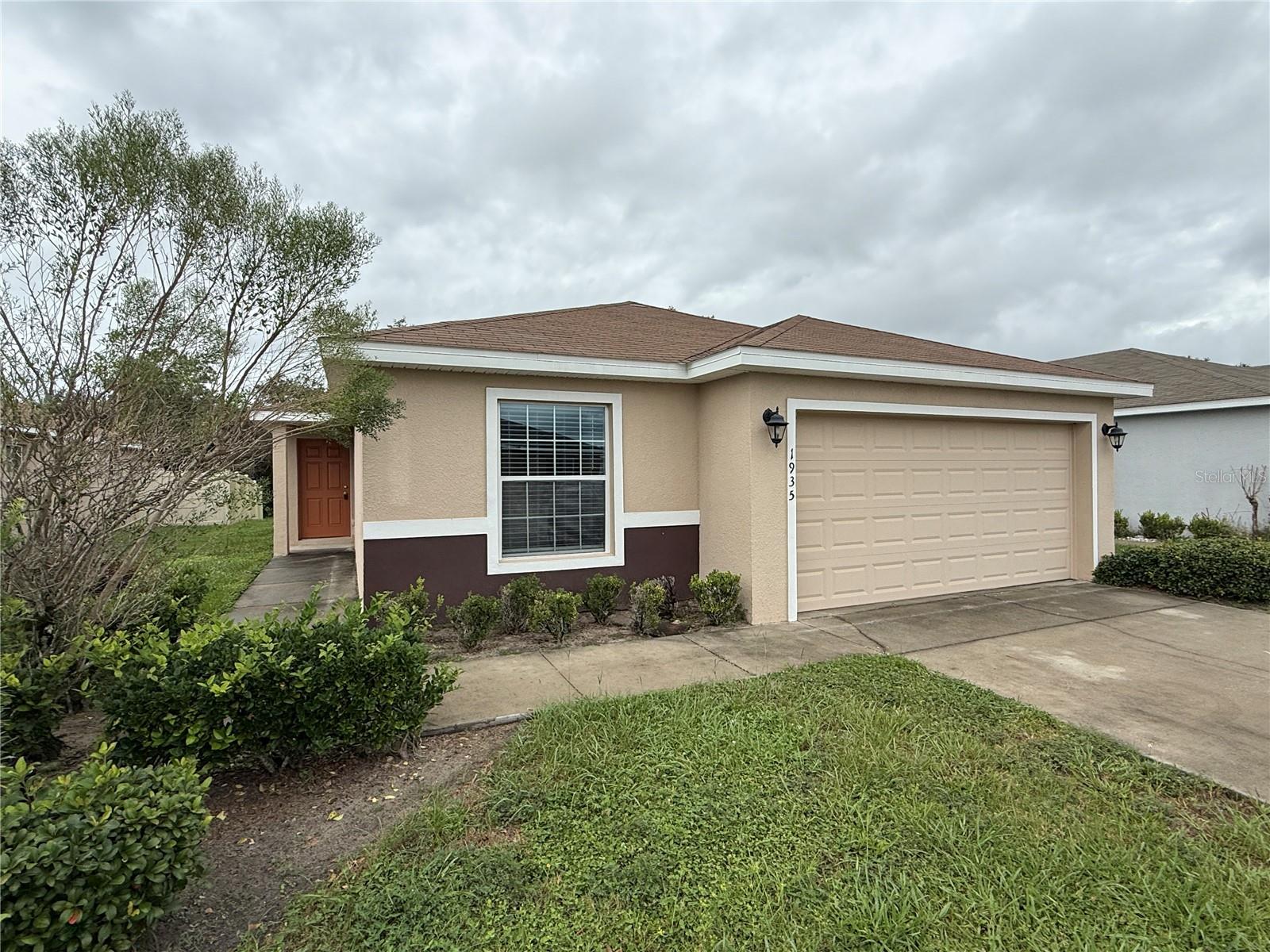 Photo of 1935 BRETTON RIDGE DRIVE WINTER HAVEN FL 33884