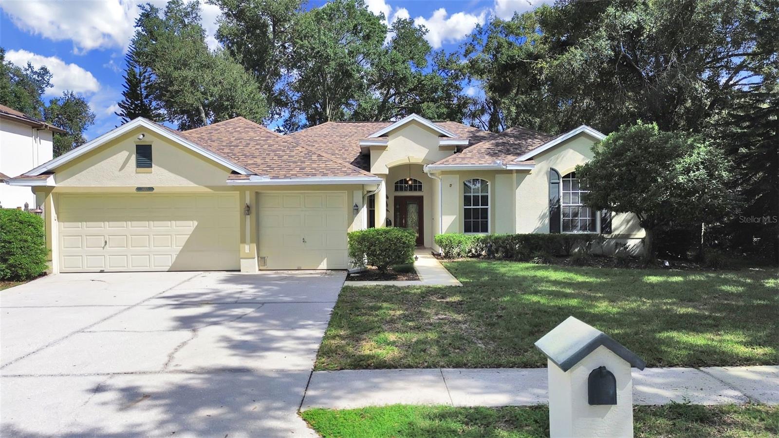 Photo of 14915 DEVONSHIRE WOODS PLACE TAMPA FL 33624