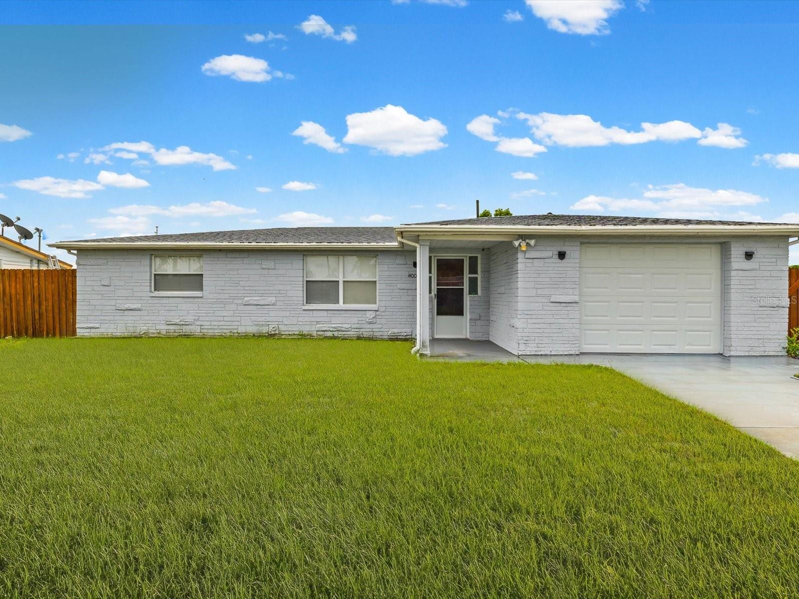 Photo of 4004 SCARLET MAPLE DRIVE HOLIDAY FL 34691