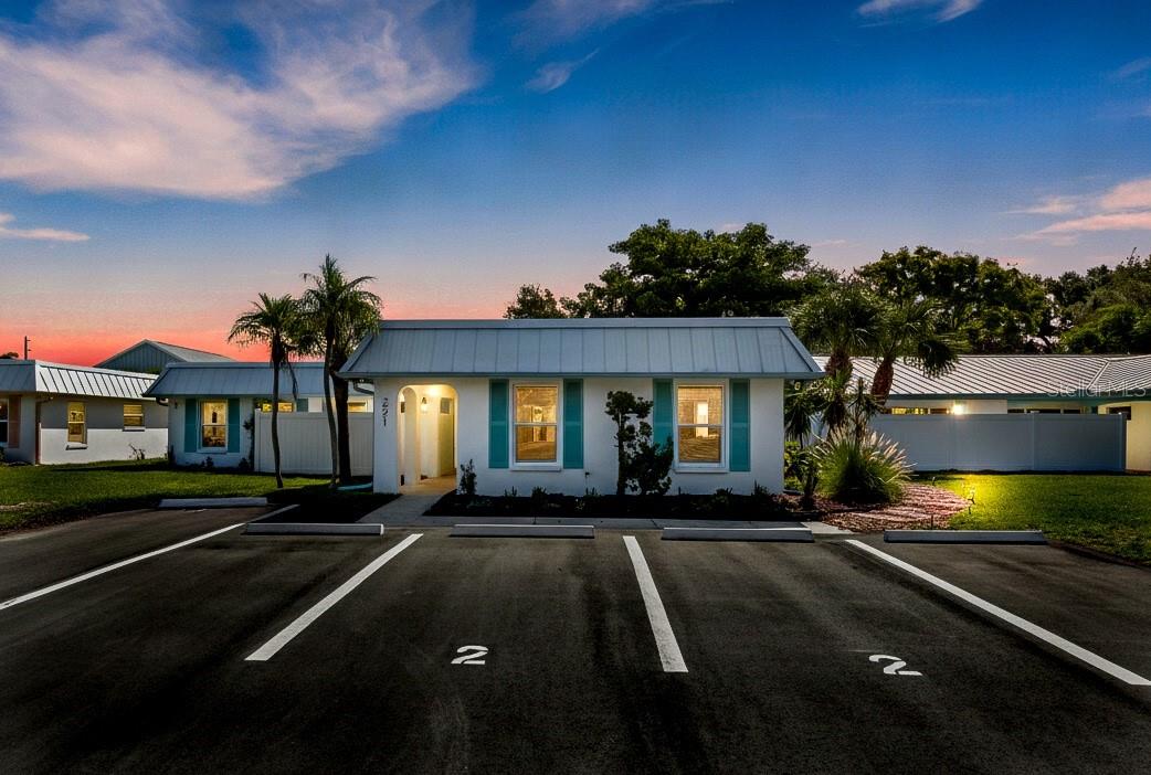Photo of 221 BEL FOREST DRIVE #1 BELLEAIR BLUFFS FL 33770