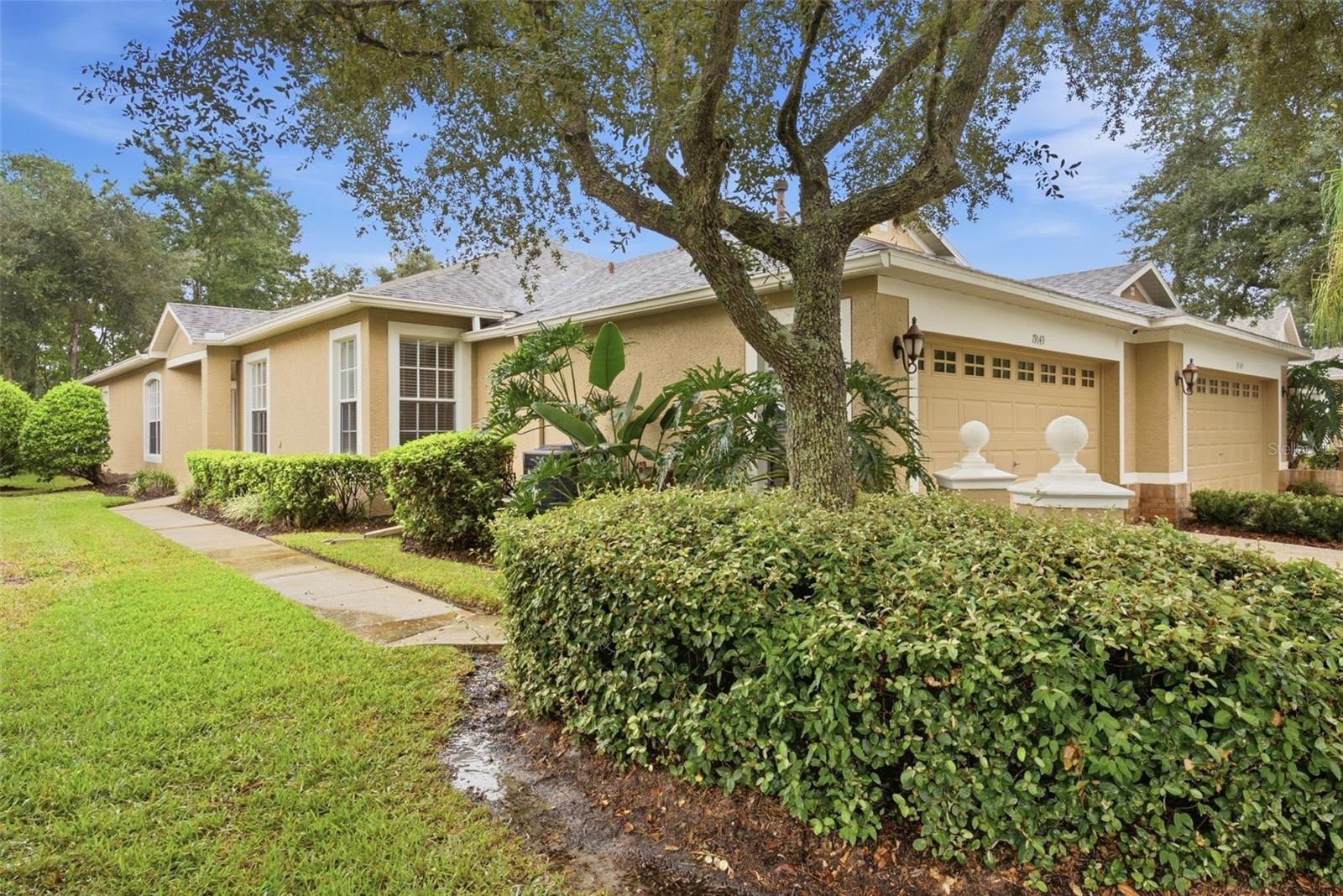 Photo of 19149 LAKE AUDUBON DRIVE TAMPA FL 33647