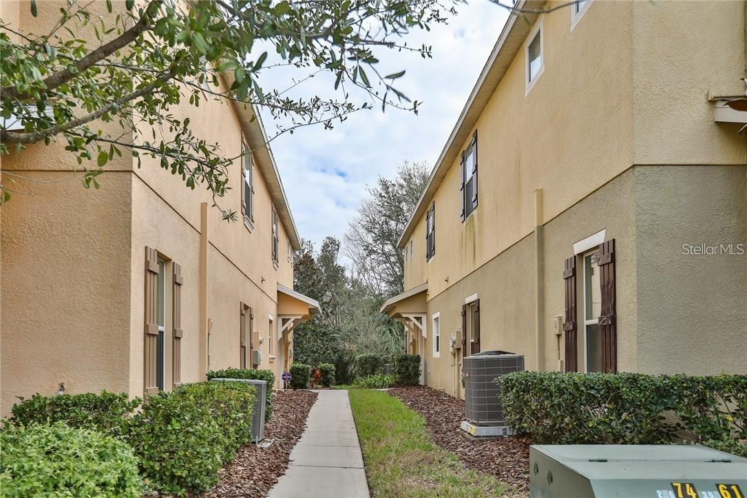 Photo of 4620 CHATTERTON WAY RIVERVIEW FL 33578