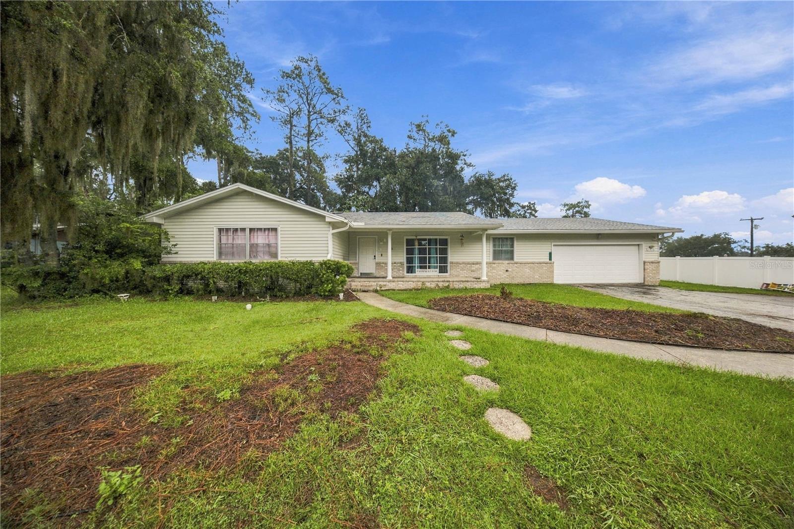 Photo of 1413 SE 36TH AVENUE OCALA FL 34471