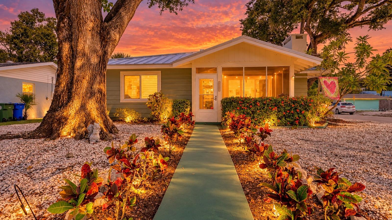 Photo of 1602 18TH AVENUE BRADENTON FL 34205