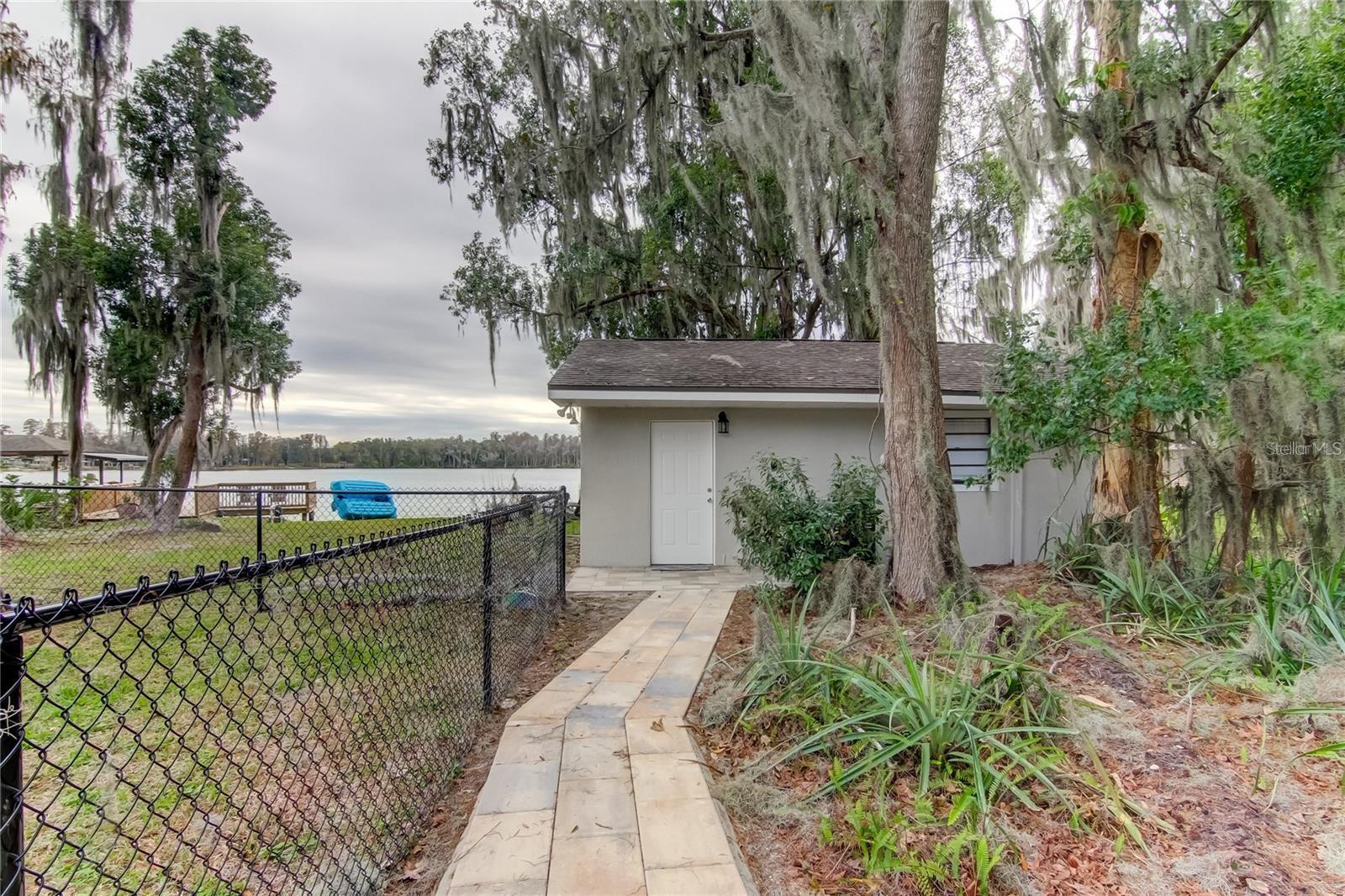 Photo of 318 DEER COVE LANE #B LUTZ FL 33548