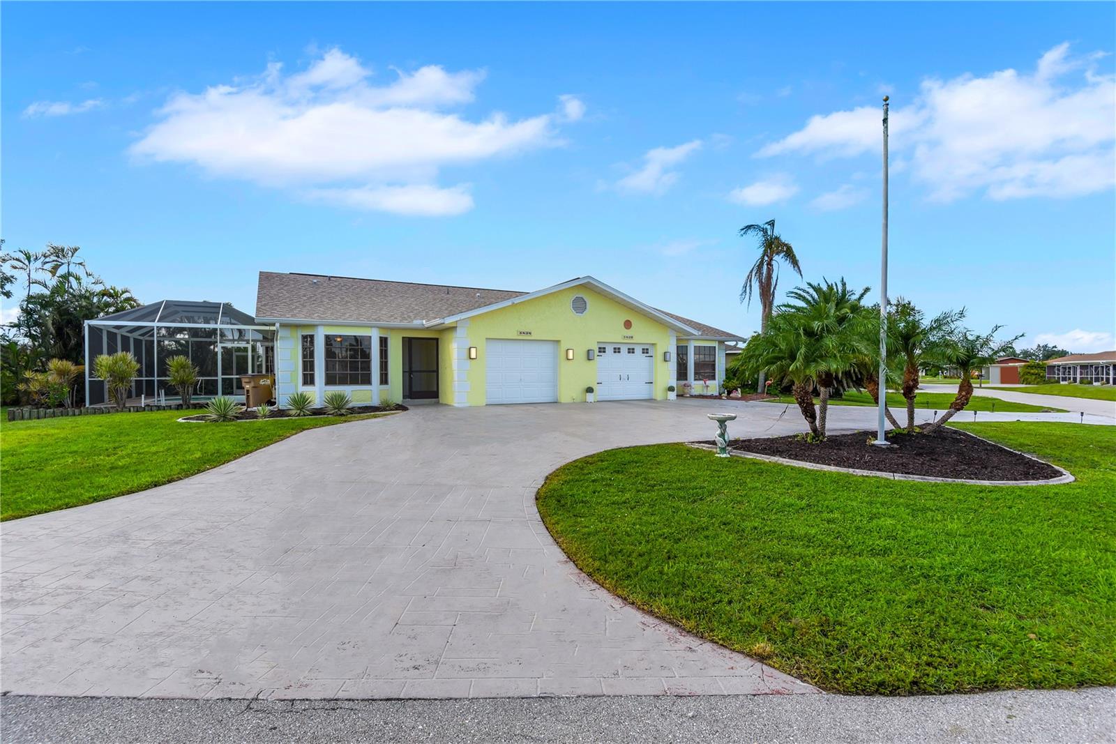 Photo of 4836-4838 MARINE DRIVE CAPE CORAL FL 33904