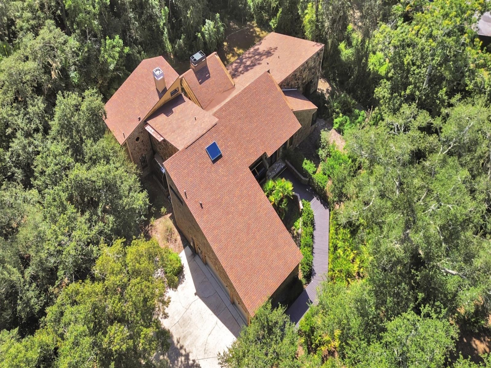 Photo of 3055 OAK CREEK DRIVE CLEARWATER FL 33761