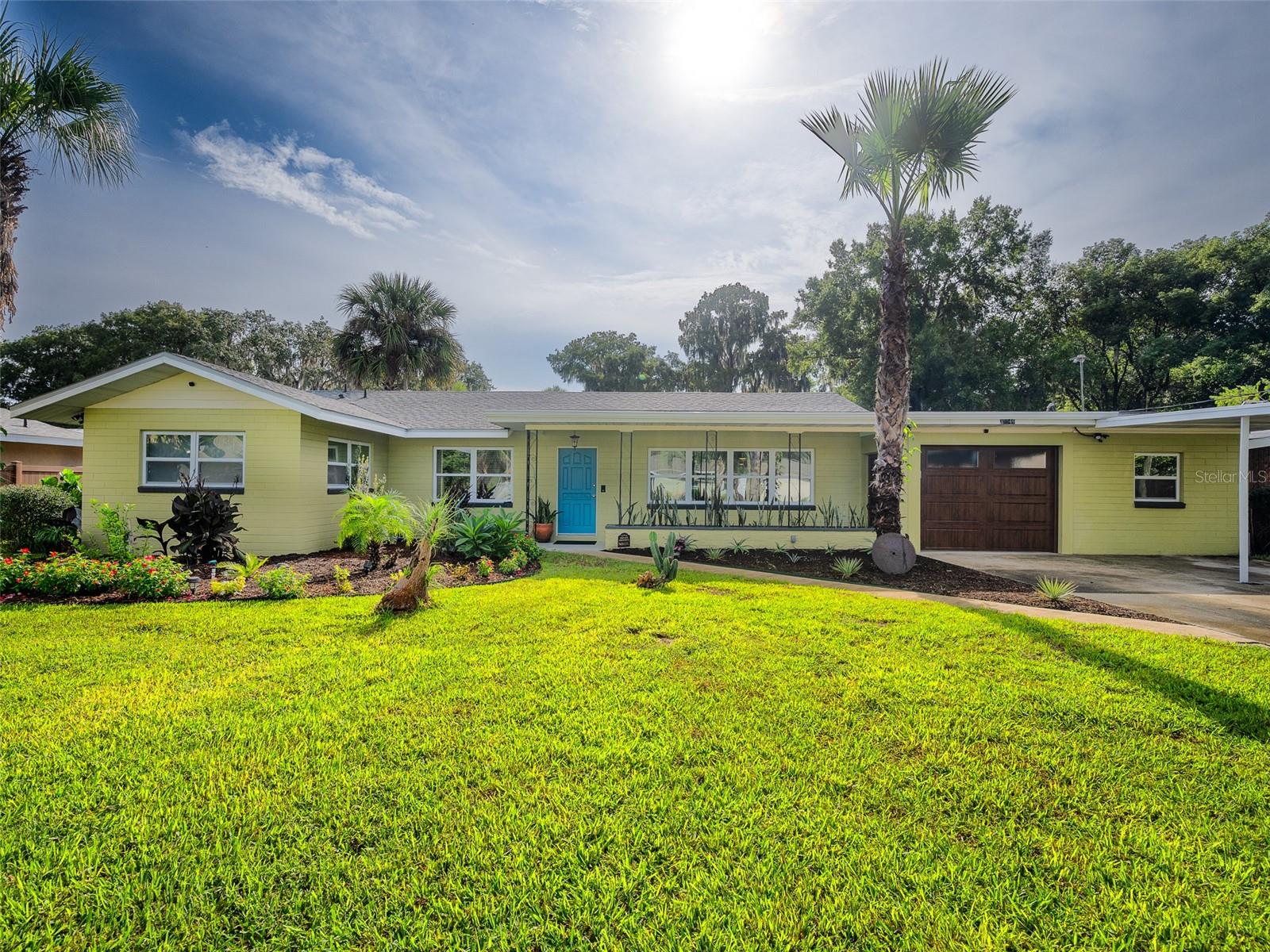 Photo of 35546 CALLA COURT LEESBURG FL 34788