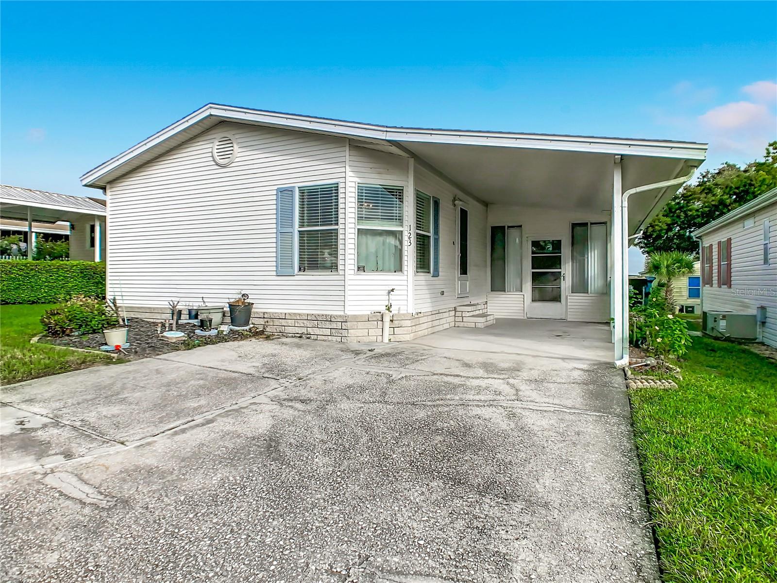 Photo of 123 SMALLMOUTH BASS STREET DAVENPORT FL 33897