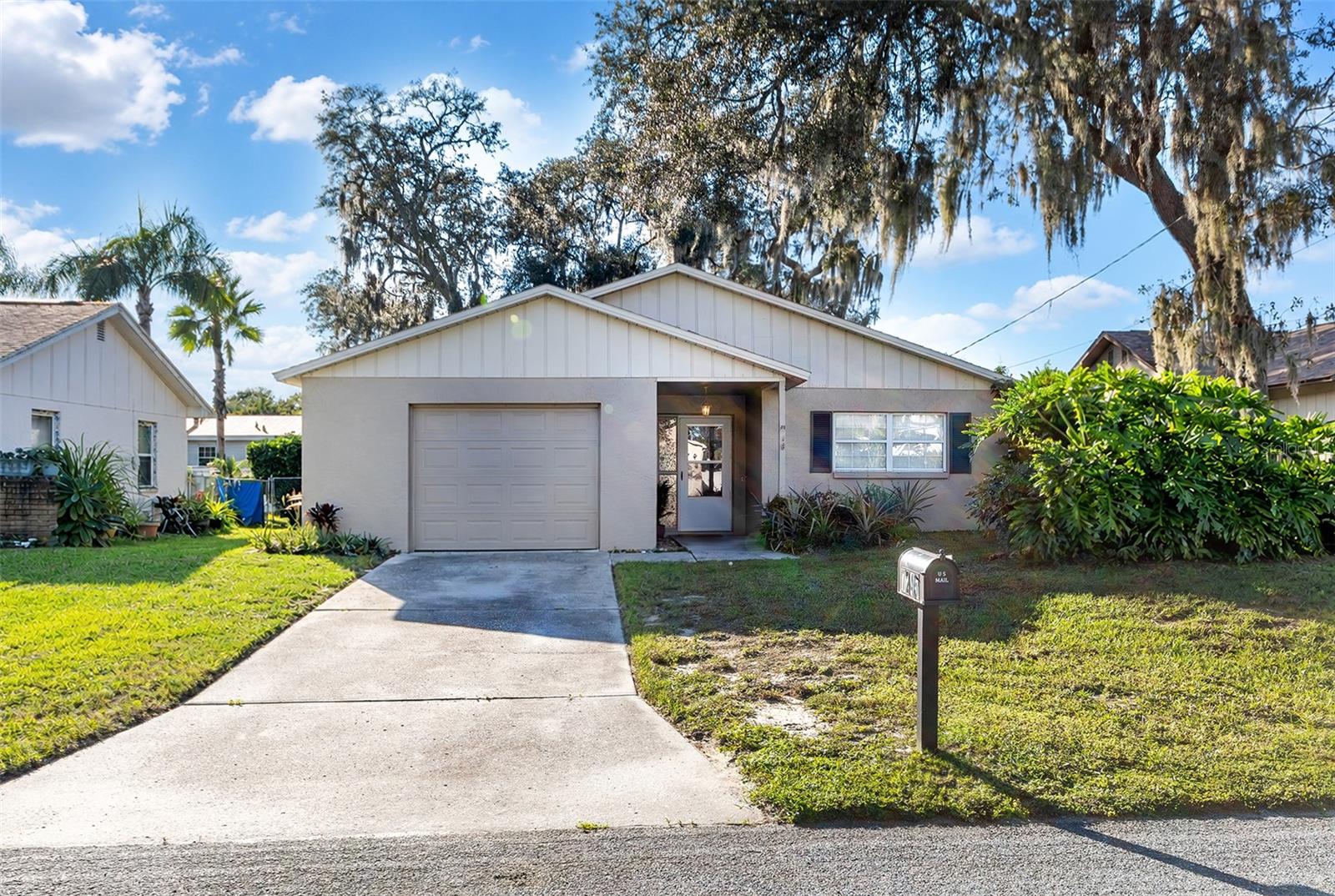 Photo of 7245 KNOLL DRIVE NEW PORT RICHEY FL 34653