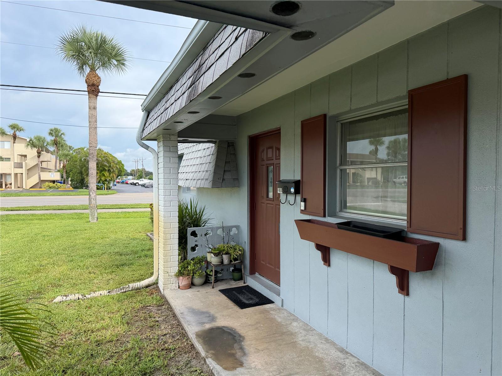 Photo of 358 EASTON COURT LEHIGH ACRES FL 33936