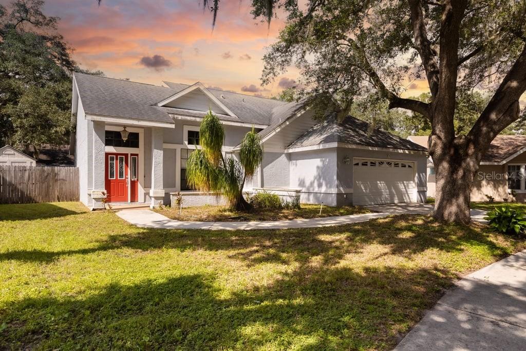 Photo of 4119 MORELAND DRIVE VALRICO FL 33596
