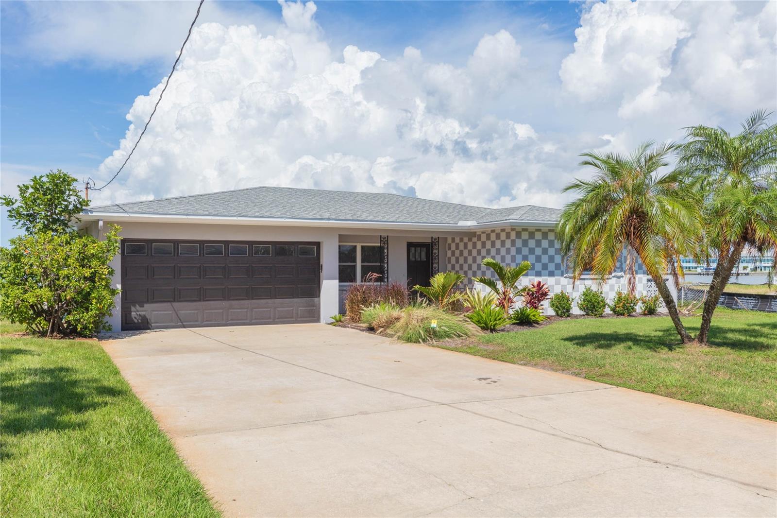 Photo of 7160 S S, SHORE DR DRIVE SOUTH PASADENA FL 33707