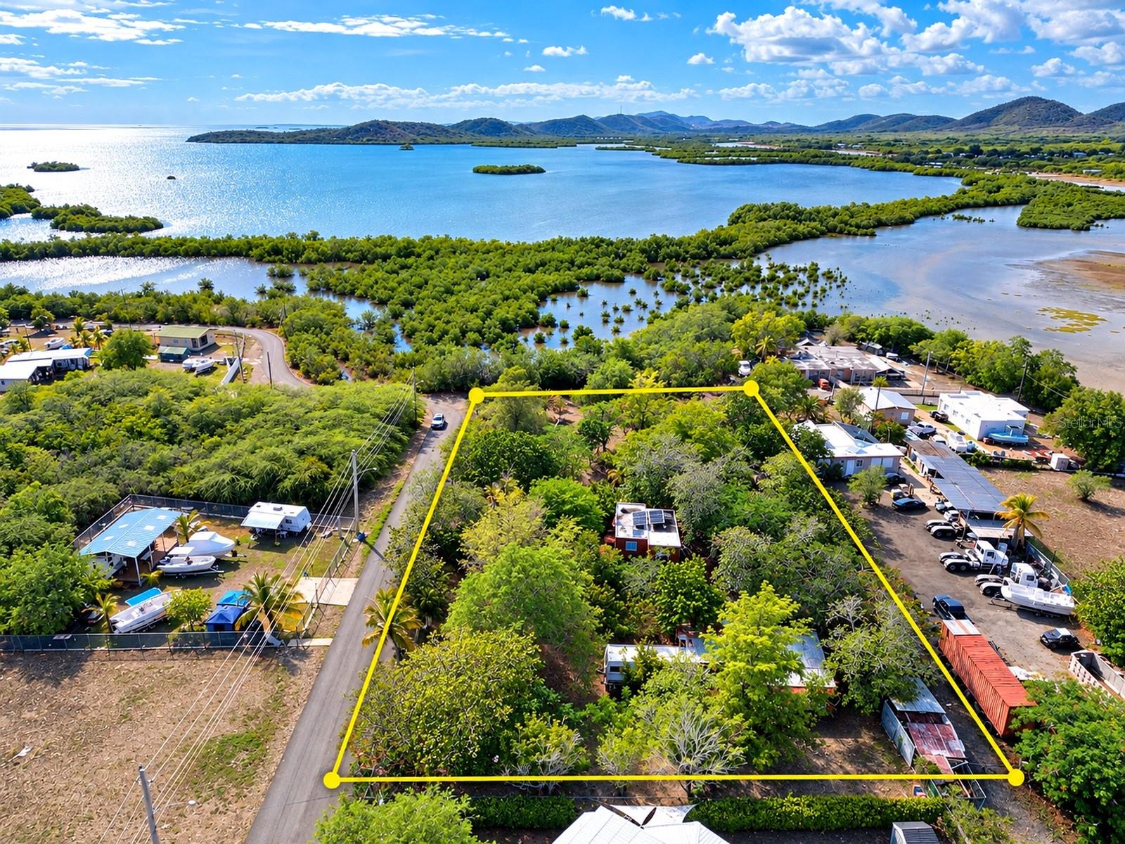 Photo of CARR 324 KM 7.1 BO SALINAS FORTUNA LAJAS PR 00667