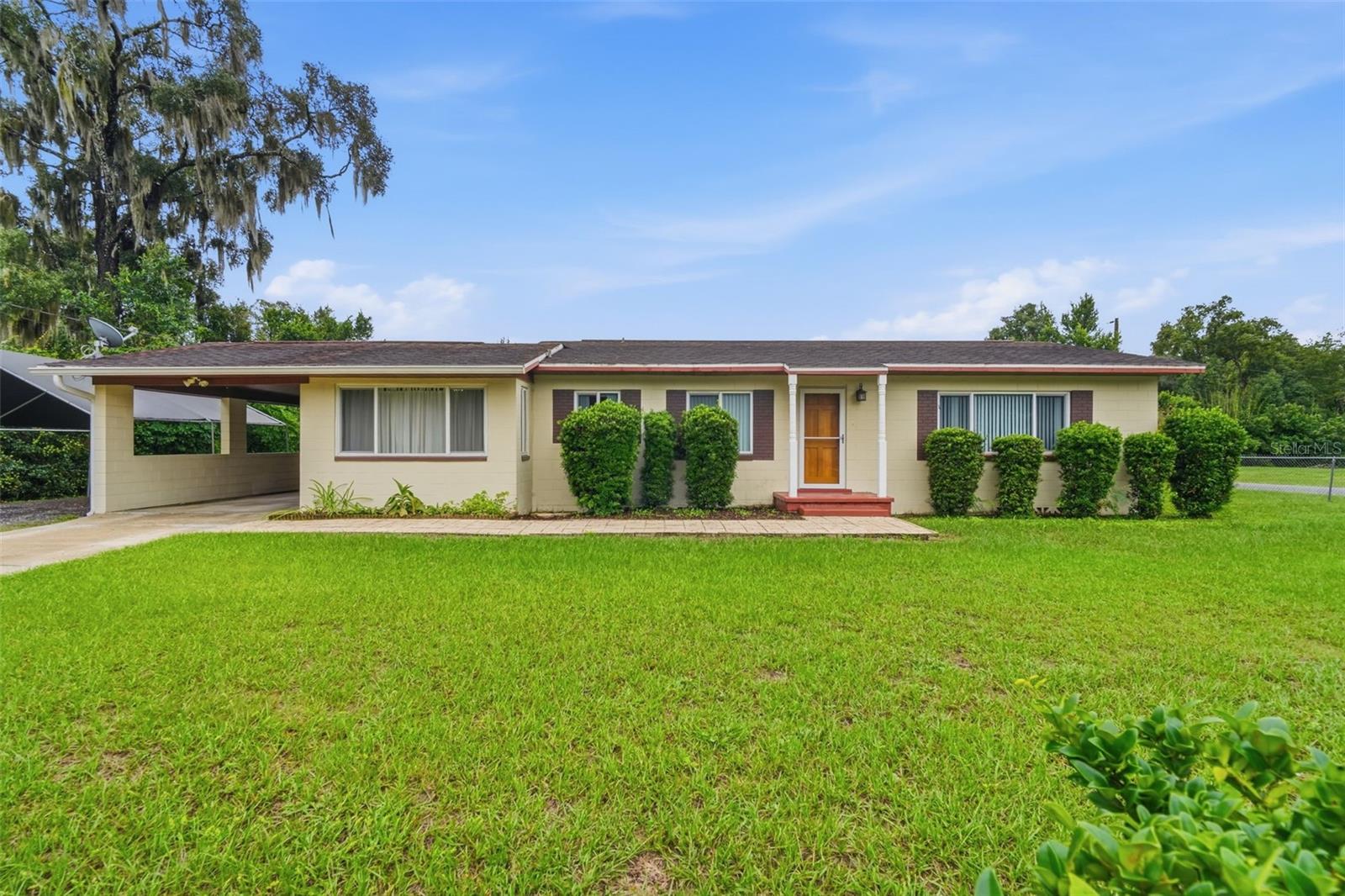 Photo of 480 W NEW YORK AVENUE ORANGE CITY FL 32763
