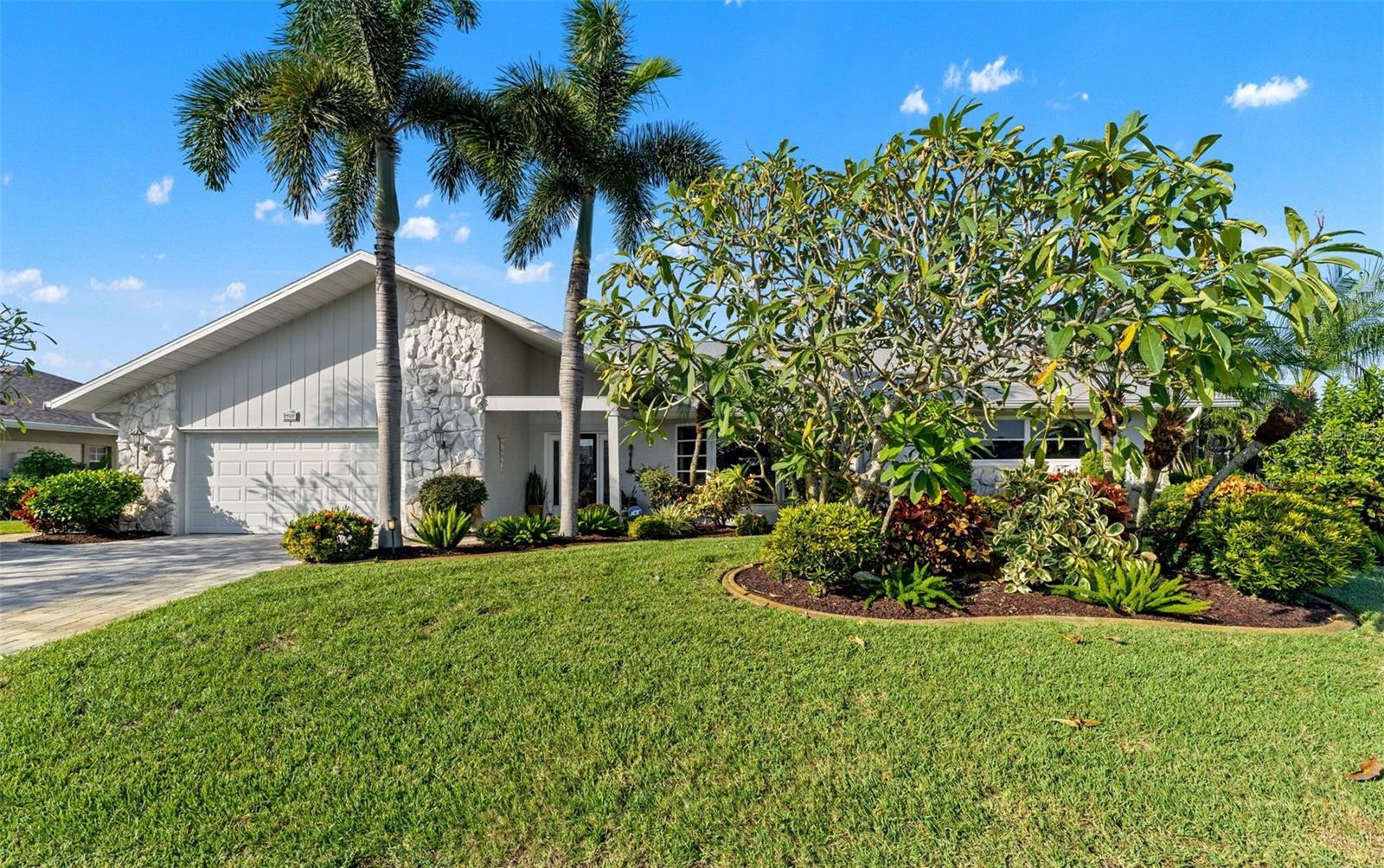 Photo of 966 N DORAL LANE VENICE FL 34293