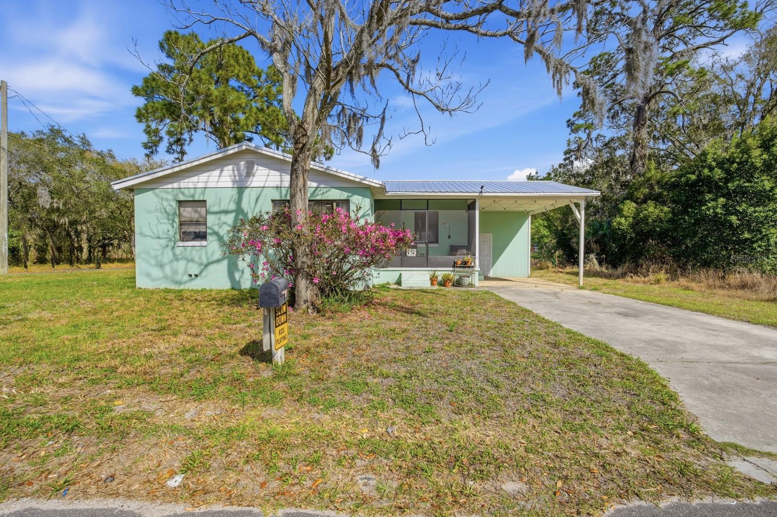 Photo of 2627 MYRTLE AVENUE MIMS FL 32754