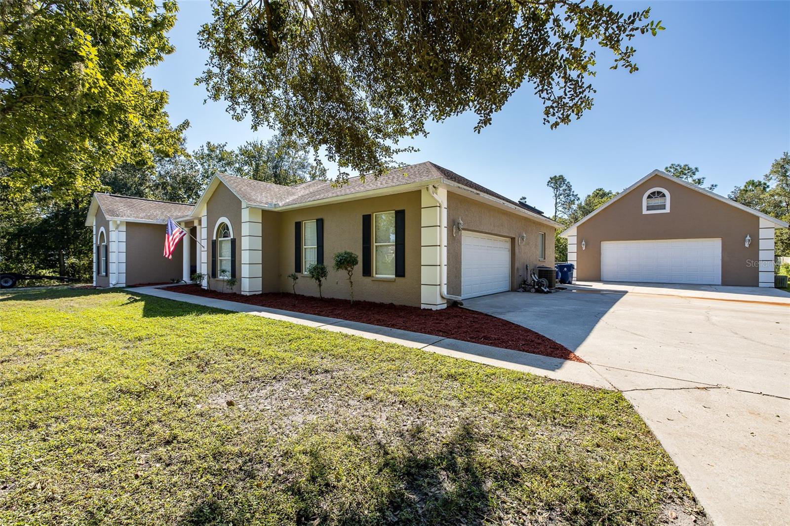 Photo of 31524 CROSS CREEK LANE WESLEY CHAPEL FL 33543