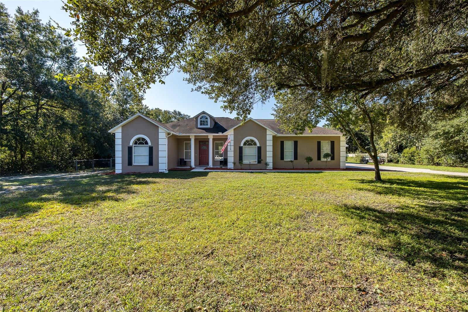 Photo of 31524 CROSS CREEK LANE WESLEY CHAPEL FL 33543