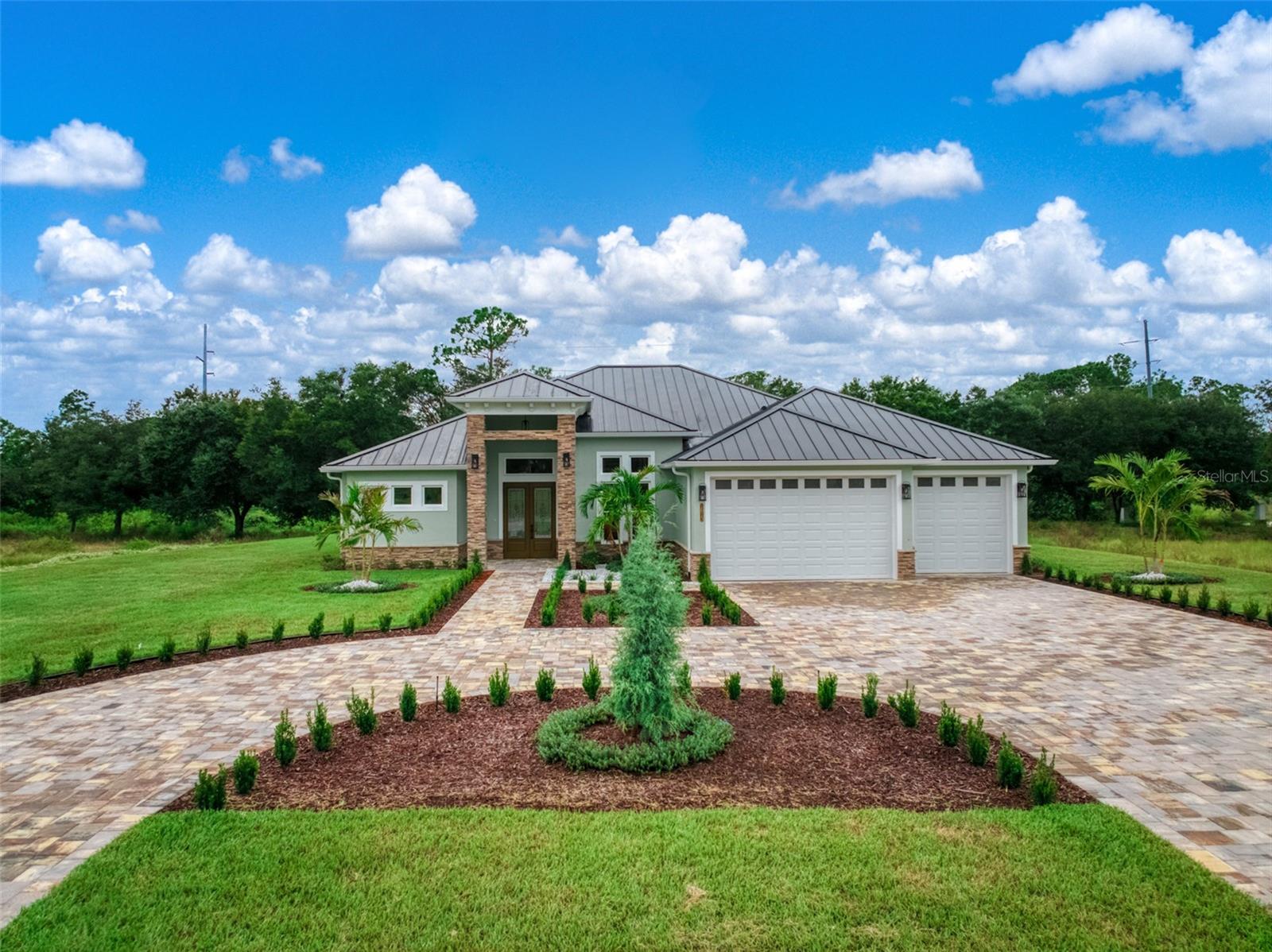 Photo of 1613 TUSCANY COURT SEBRING FL 33872