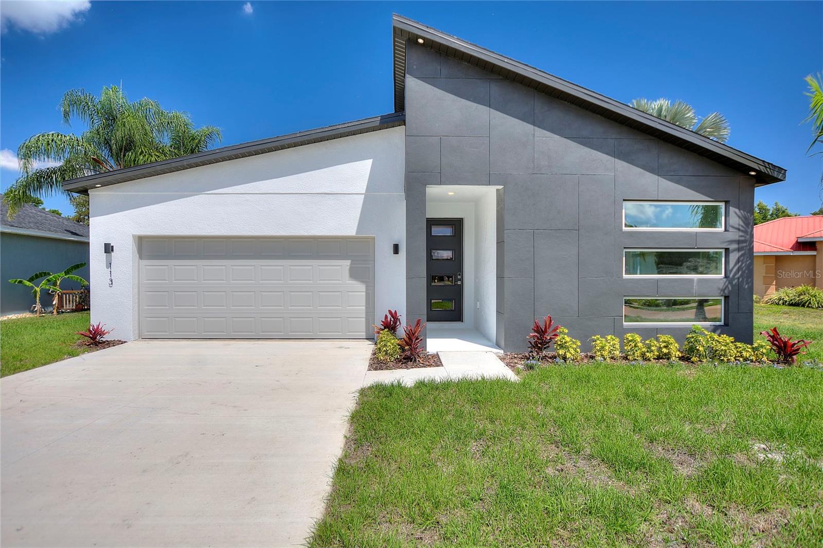 Photo of 113 VICTORIA LANE HAINES CITY FL 33844