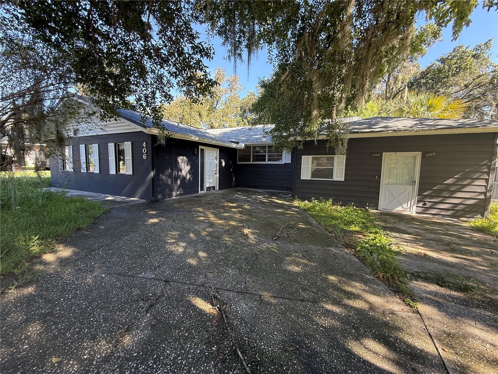 Photo of 406 E YOUNG STREET PLANT CITY FL 33563