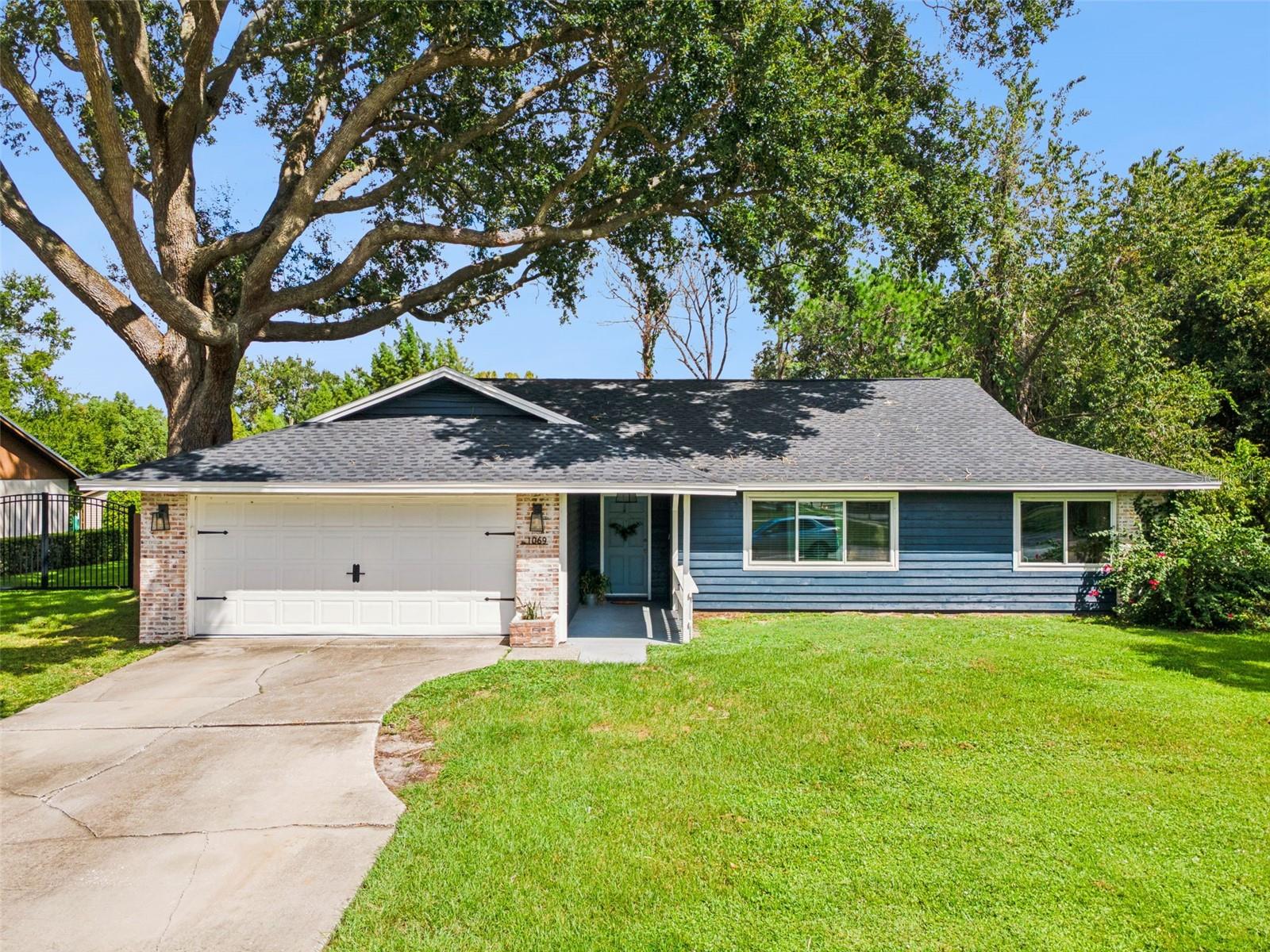 Photo of 1069 GLENHARBOR CIRCLE WINTER GARDEN FL 34787