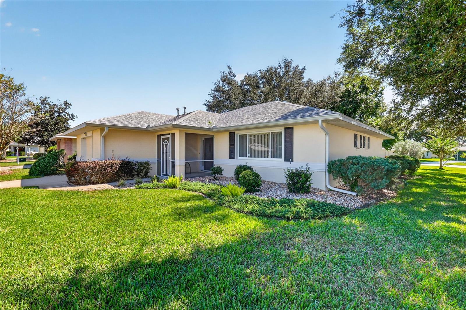 Photo of 6355 BERKSHIRE PASS LEESBURG FL 34748