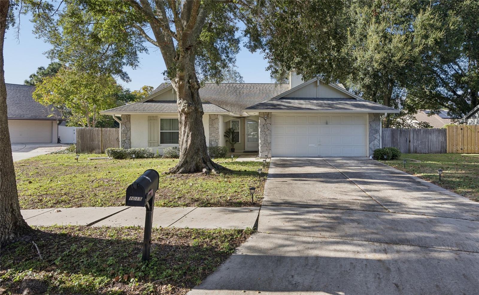 Photo of 1015 OHANLON COURT OVIEDO FL 32765