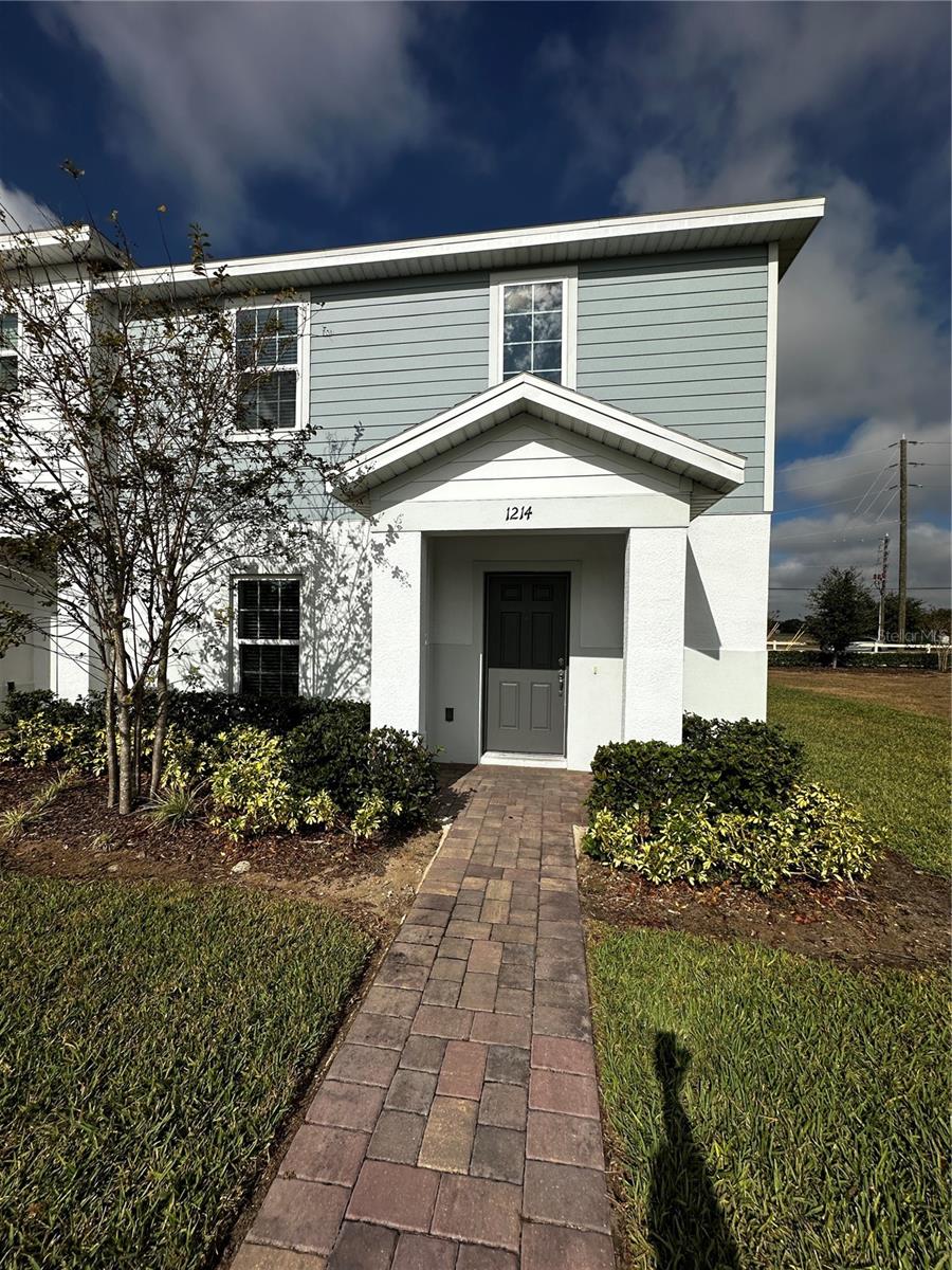 Photo of 1214 SAND TORCH CIRCLE DAVENPORT FL 33837