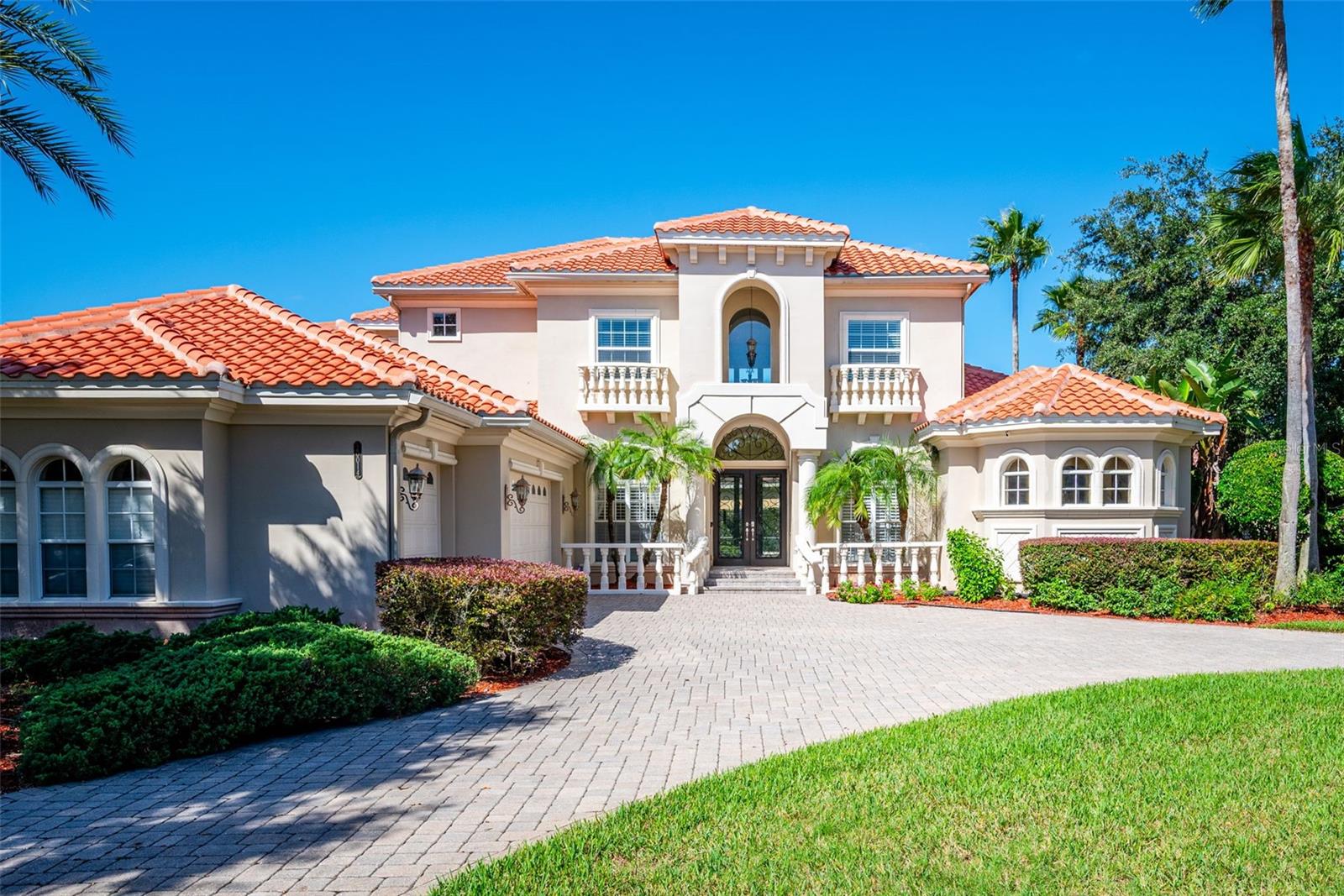 Photo of 20014 LOMOND LANE TAMPA FL 33647