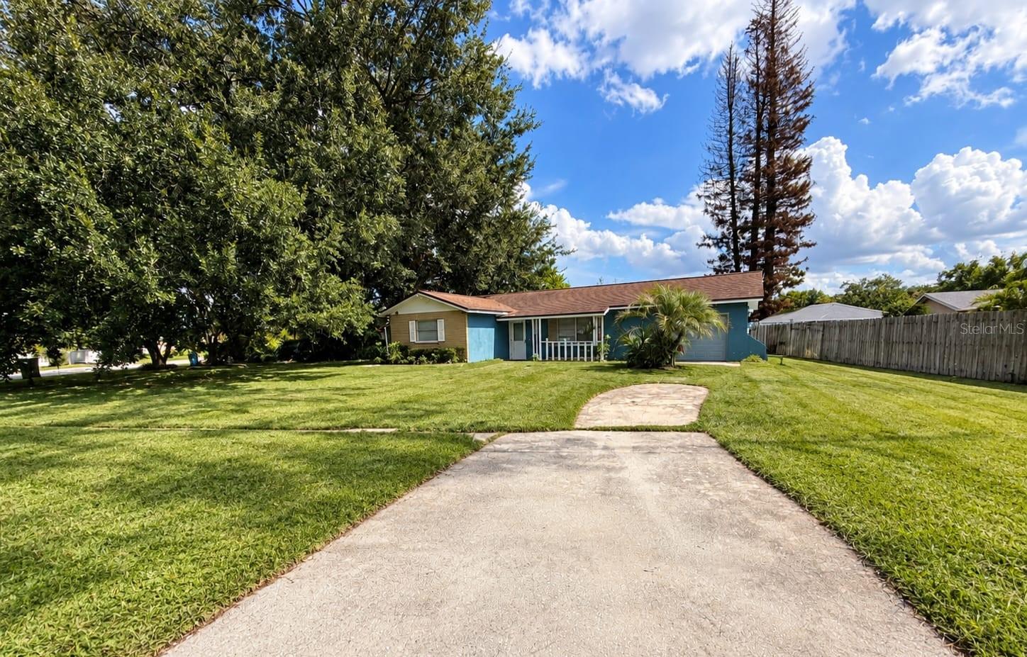 Photo of 8148 CYERS LANE ORLANDO FL 32822
