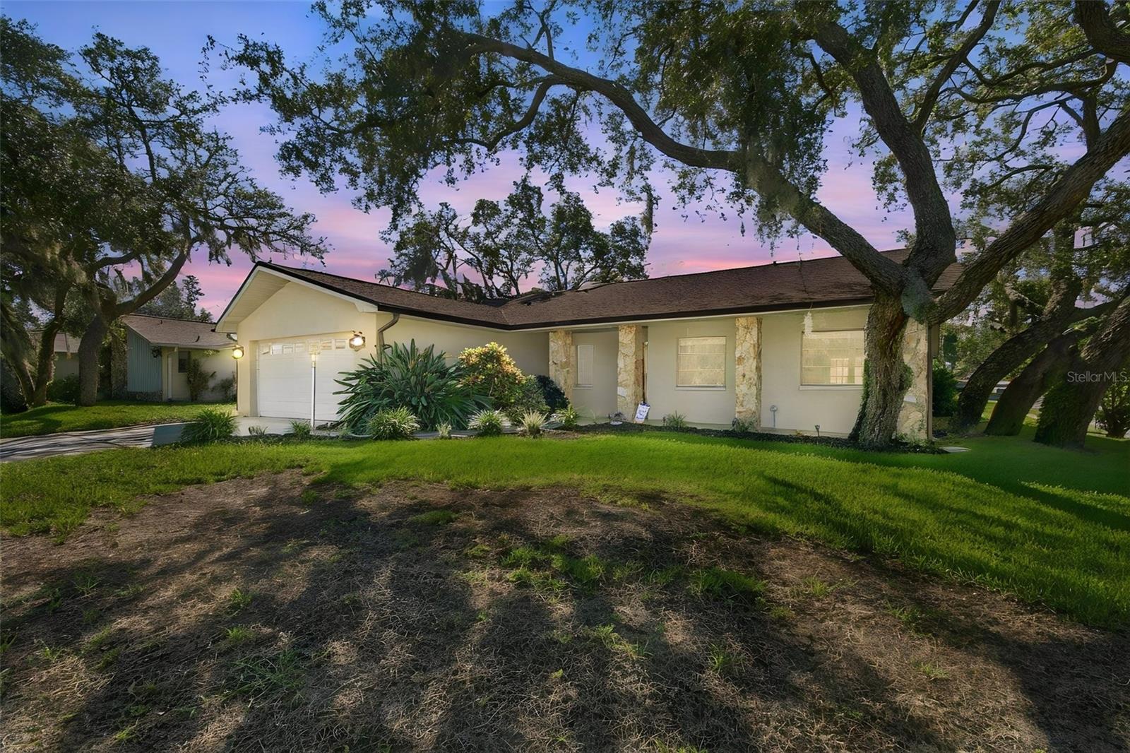 Photo of 874 PINEWOOD TERRACE PALM HARBOR FL 34683
