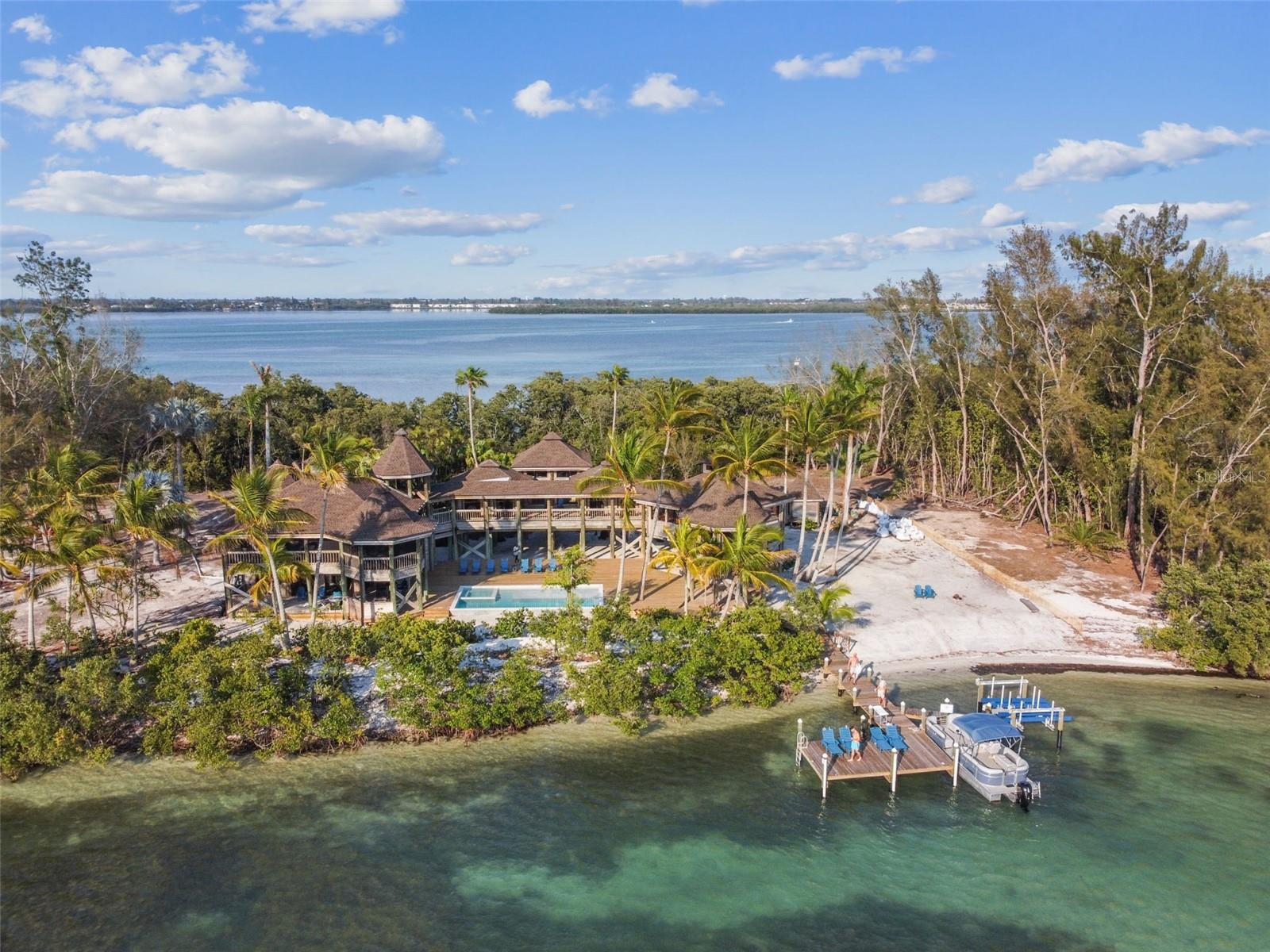 Photo of 7147 LA LENAIRE DRIVE LONGBOAT KEY FL 34228
