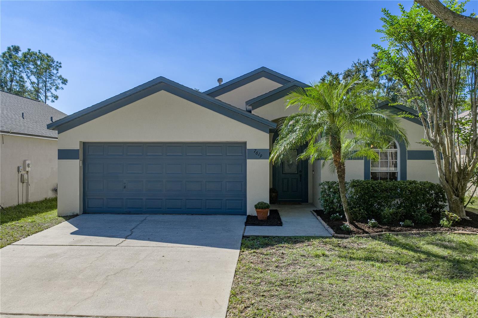 Photo of 7619 WILTSHIRE PARK PLACE APOLLO BEACH FL 33572