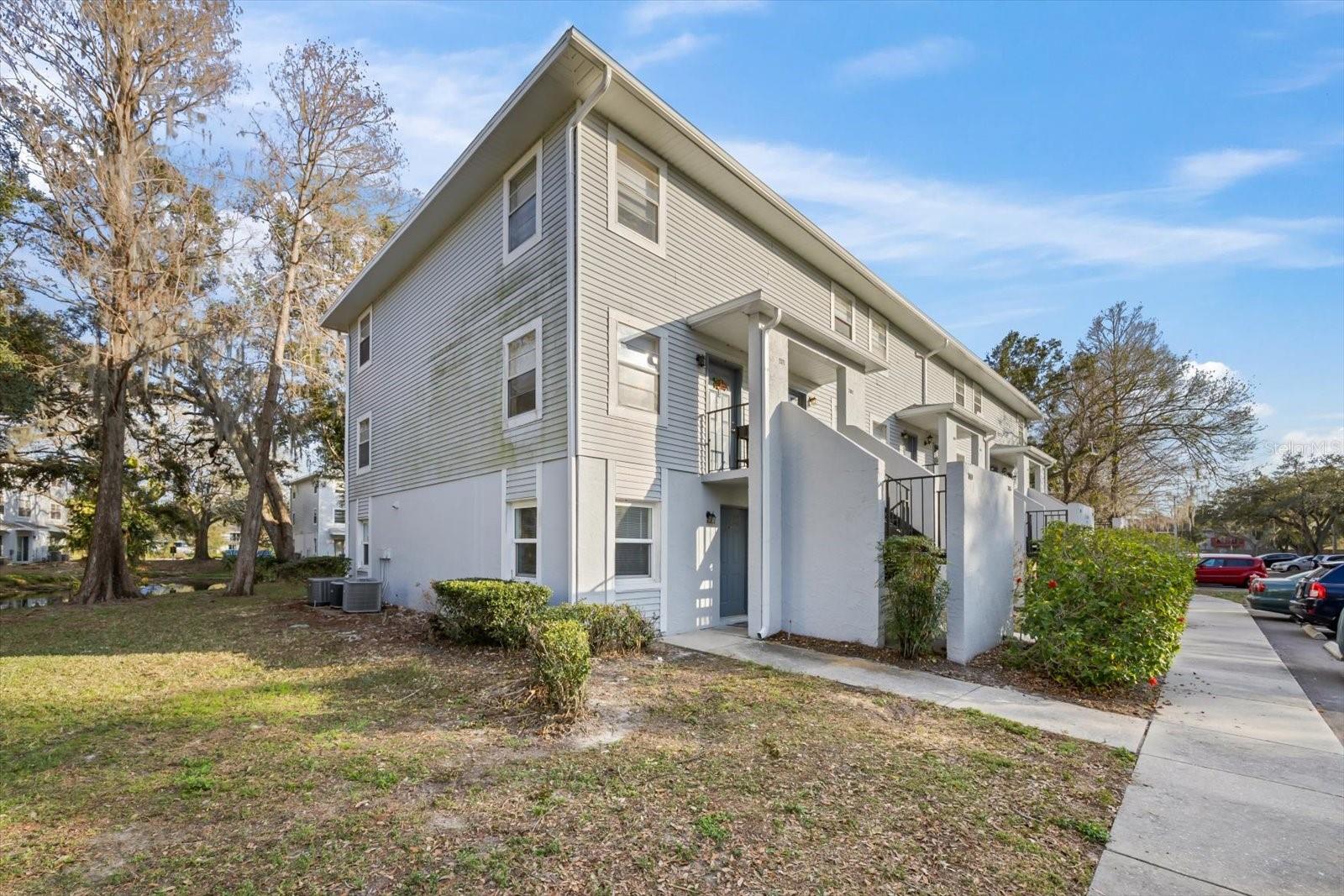 Photo of 7169 E BANK DRIVE #7169 TAMPA FL 33617