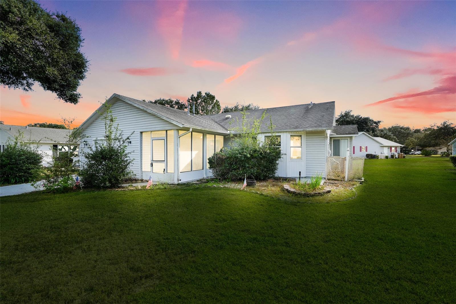 Photo of 918 DUNDEE CIRCLE LEESBURG FL 34788
