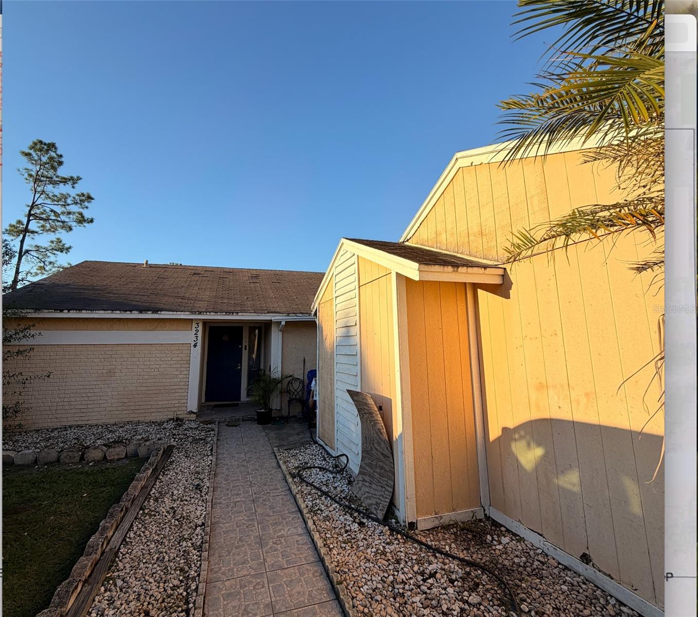 Photo of 3234 FOX LAKE DRIVE TAMPA FL 33618