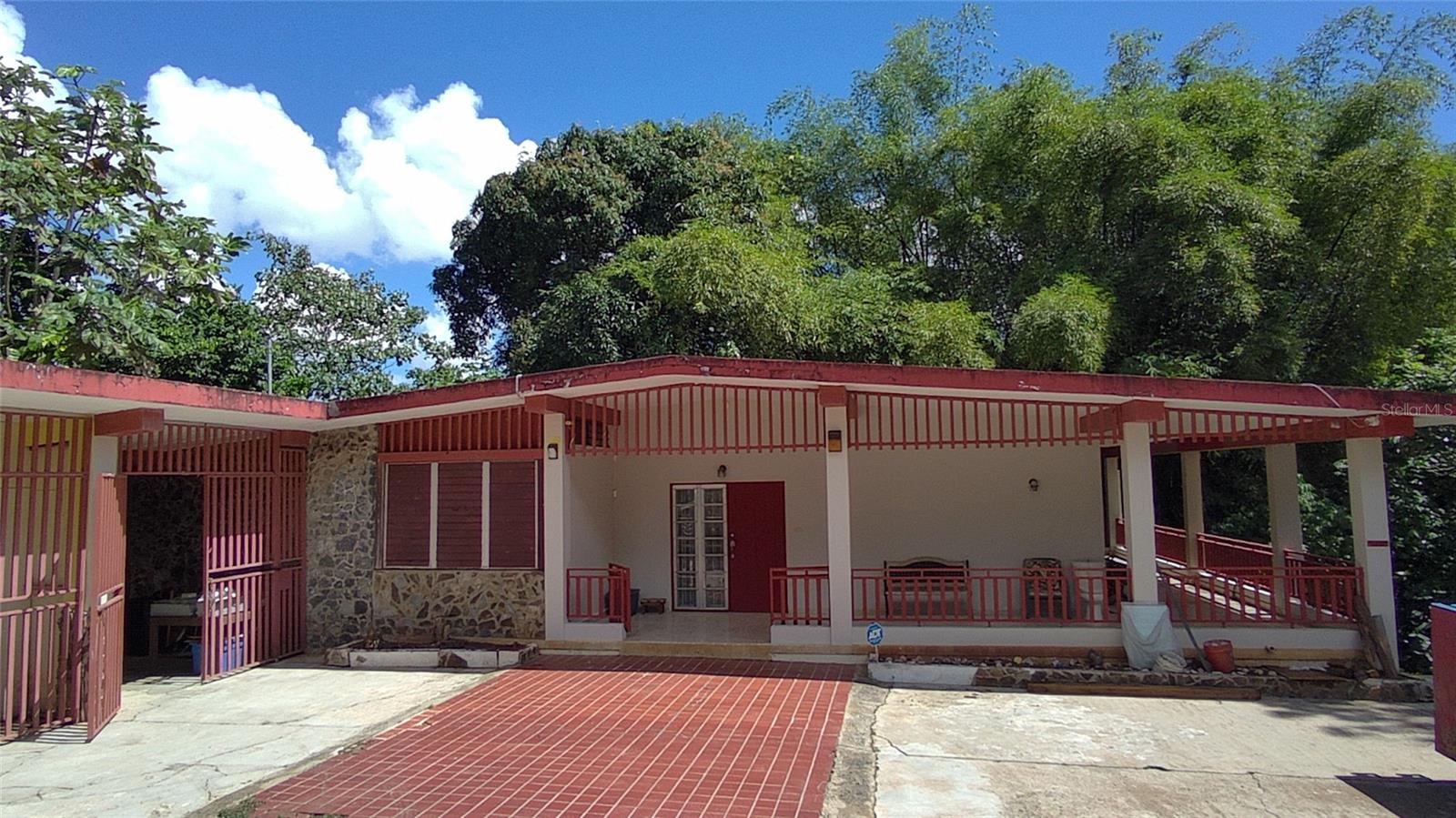 Photo of x 176 ROAD CLLE CUATRO CALLES SAN JUAN PR 00926