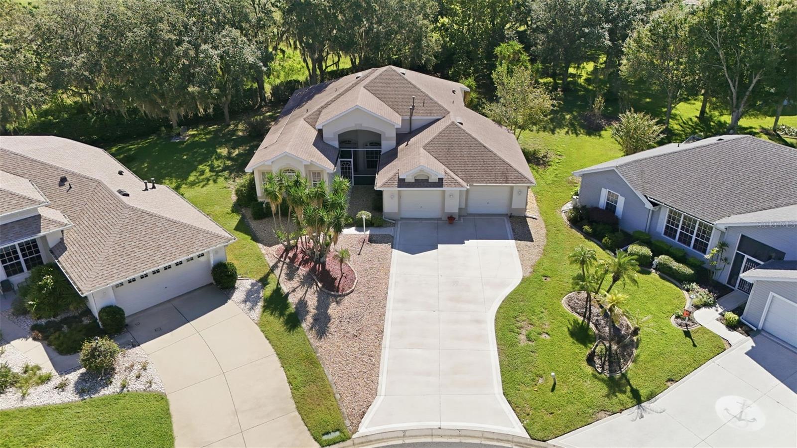 Photo of 2852 CAPE HORN COURT TAVARES FL 32778
