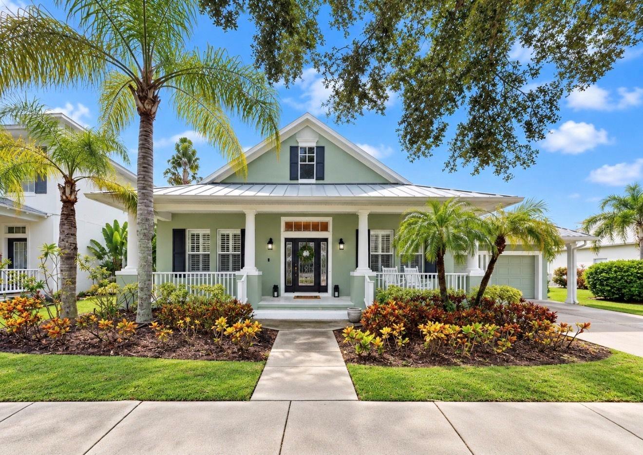 Photo of 542 ISLEBAY DRIVE APOLLO BEACH FL 33572