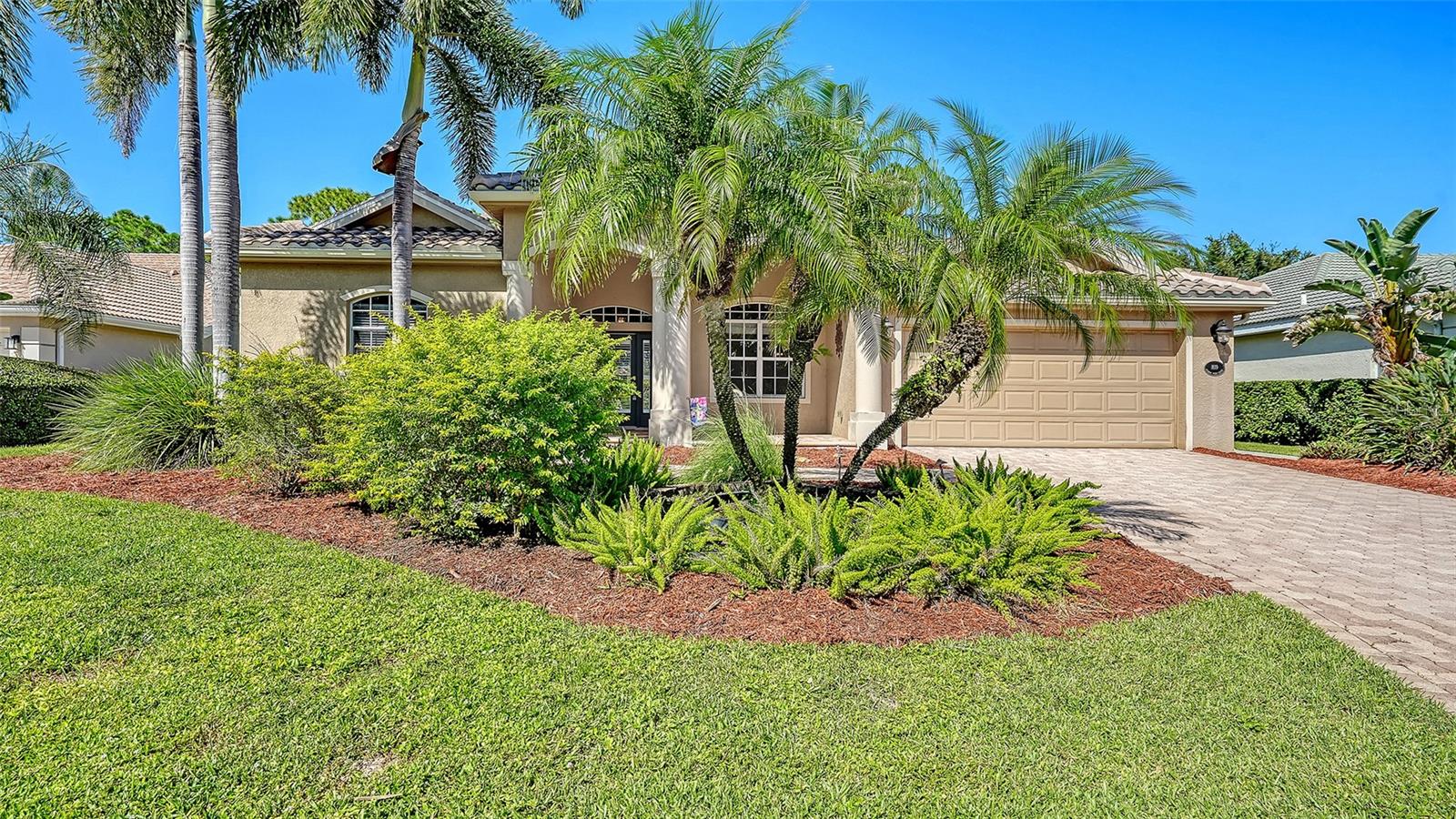 Photo of 819 GOLDEN POND COURT OSPREY FL 34229