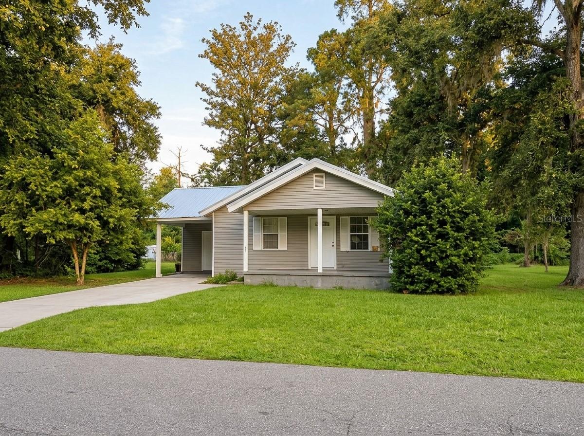 Photo of 304 IOWA STREET NICEVILLE FL 32578