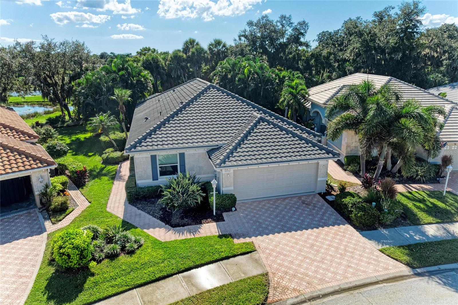 Photo of 8352 CANARY PALM COURT SARASOTA FL 34238