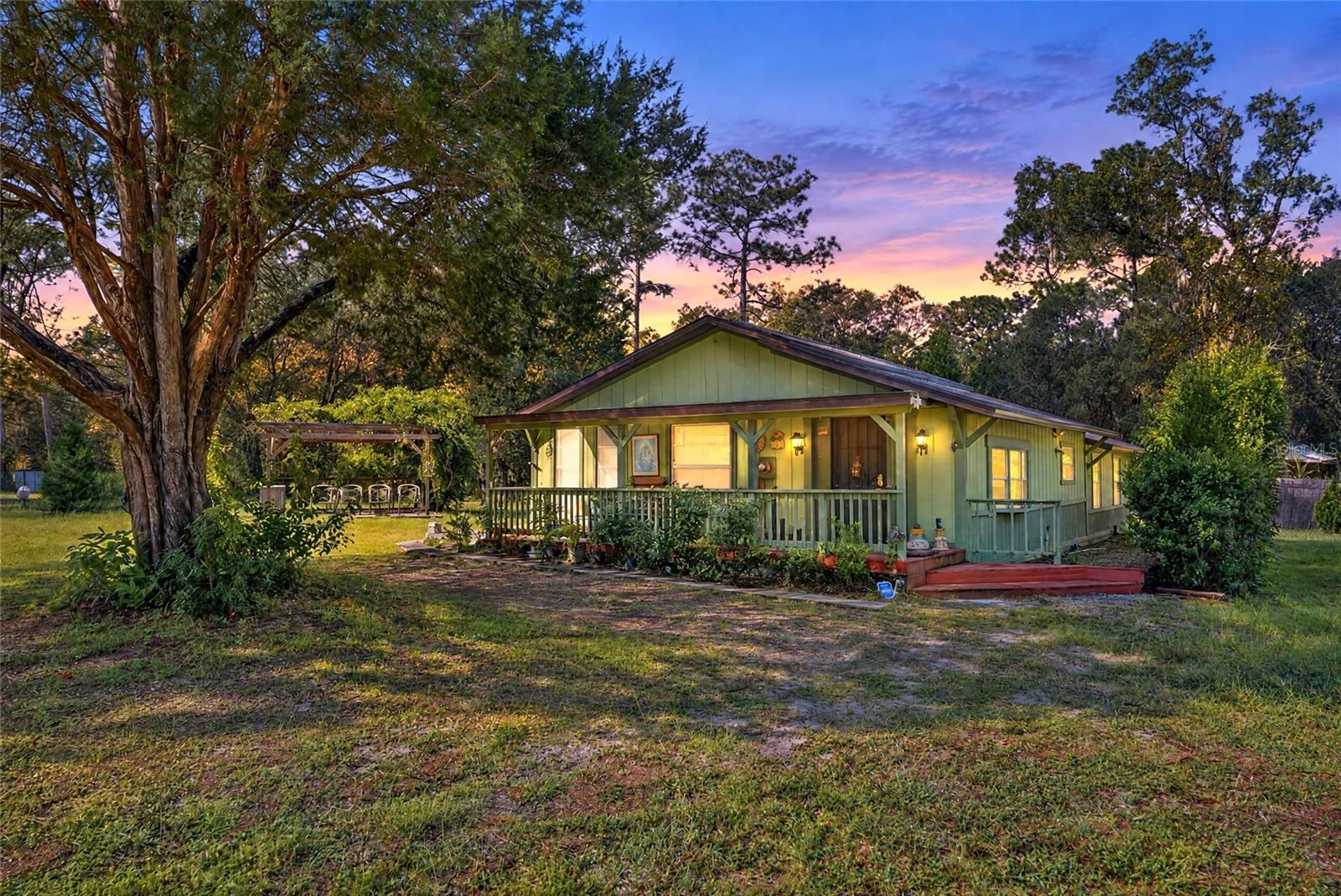 Photo of 8680 N MEYER SQUARE DUNNELLON FL 34433
