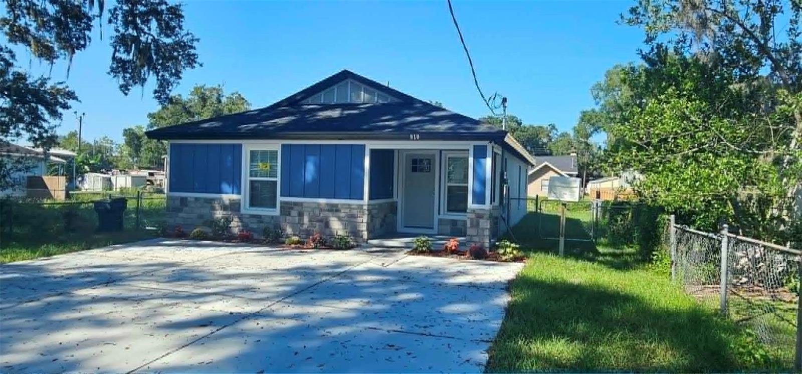 Photo of 810 EDITH LAKELAND FL 33815