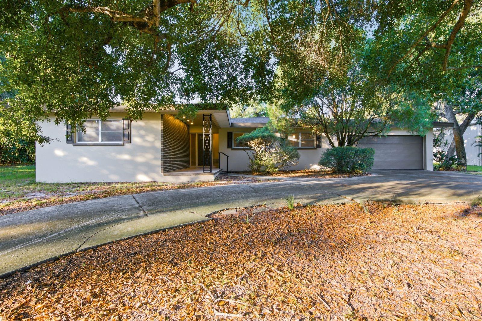 Photo of 10 BIRDIE LANE PALM HARBOR FL 34683
